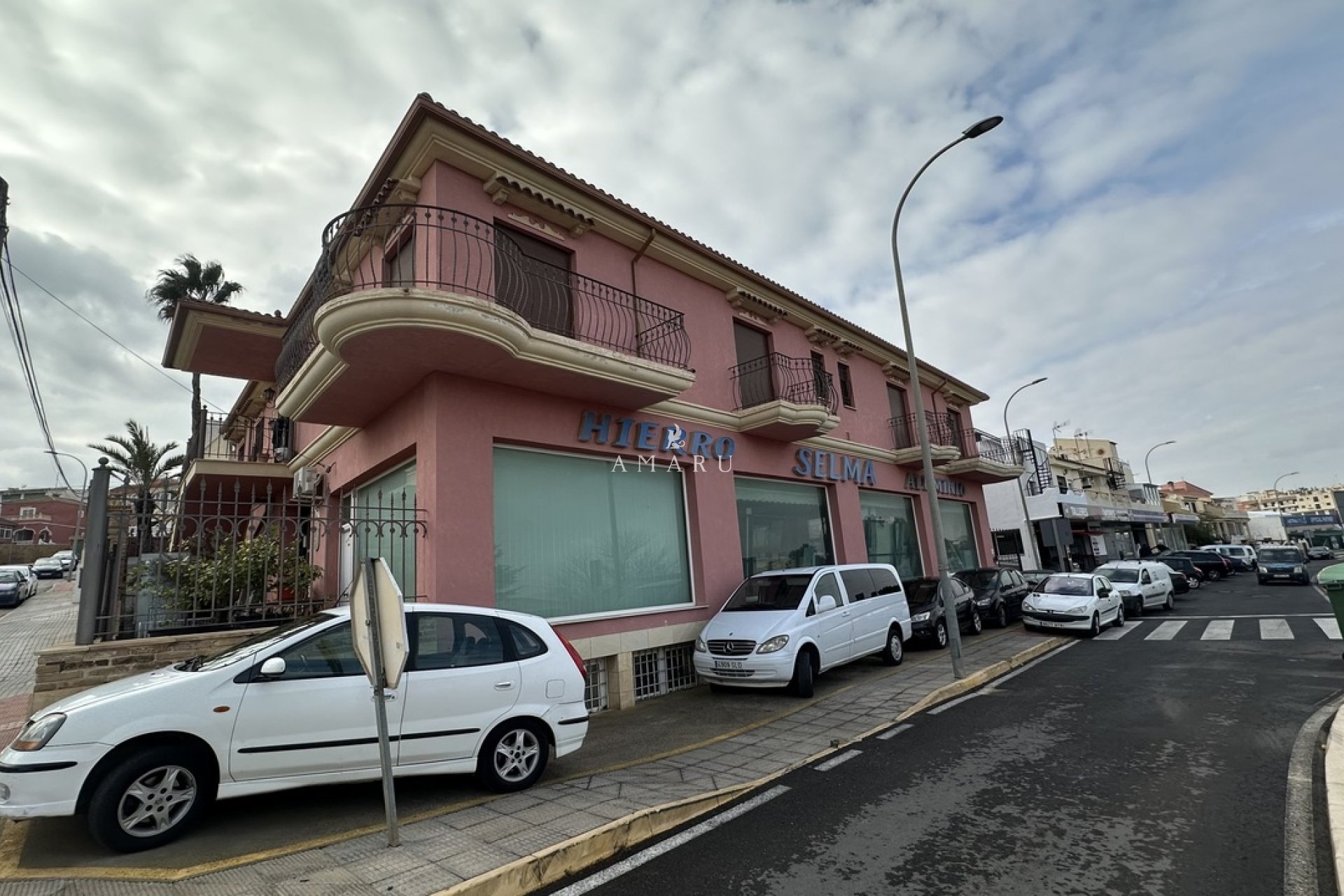 Revente - Commercial -
San Miguel de Salinas