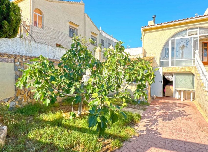 Revente - Semi Detached Villa -
Torrevieja - Los Balcones - Los Altos del Edén