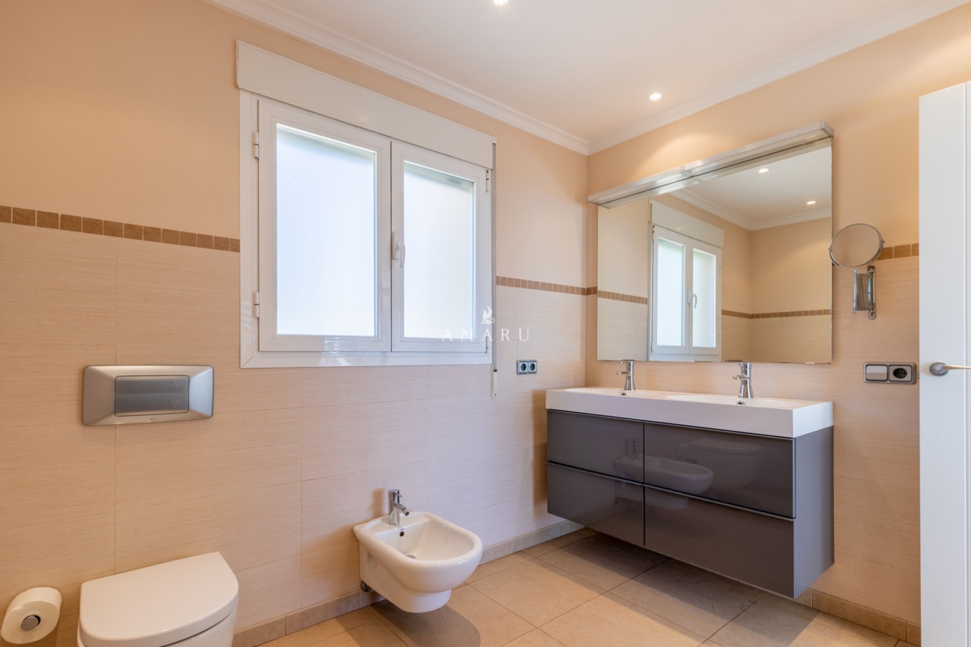 Revente - Villa -
Benissa