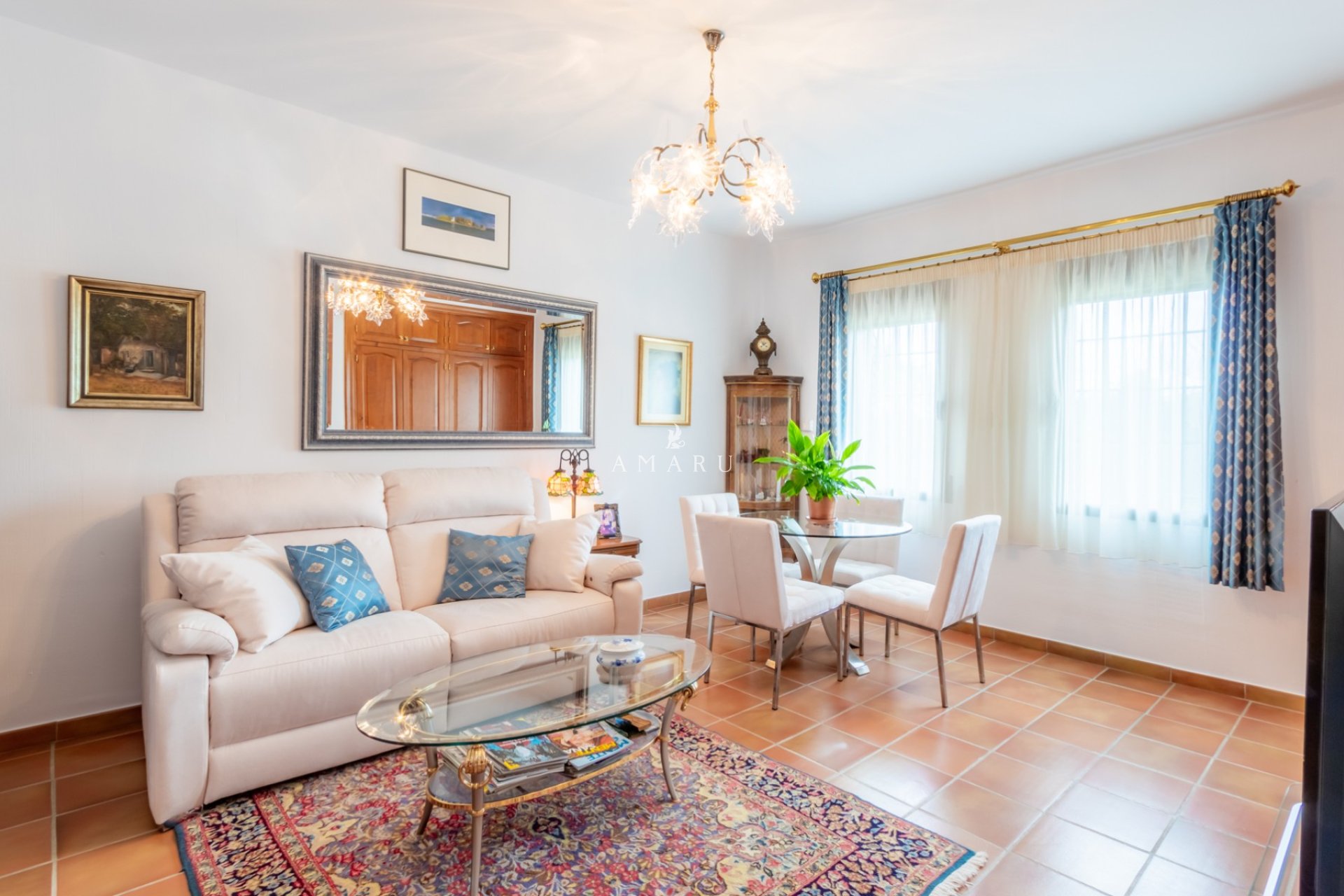 Revente - Villa -
Benissa