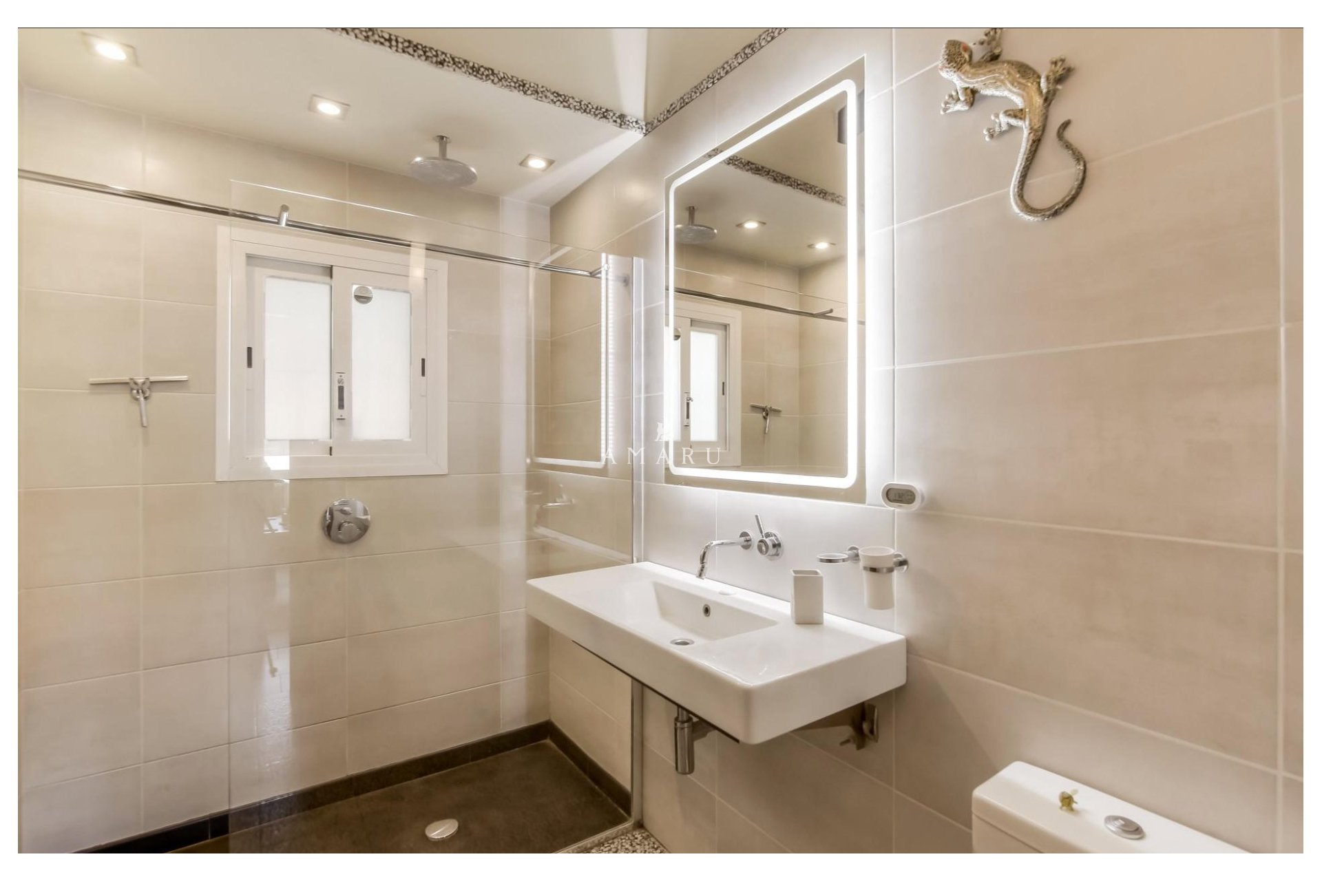 Revente - Villa -
Moraira