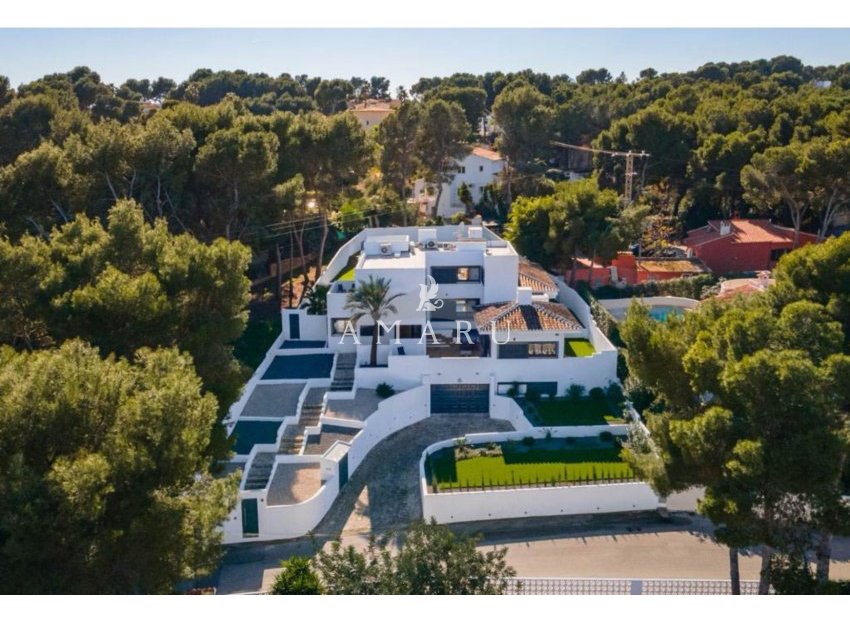 Revente - Villa -
Moraira