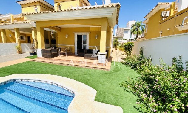 Villa - Herverkoop - Cabo Roig - Cabo Roig