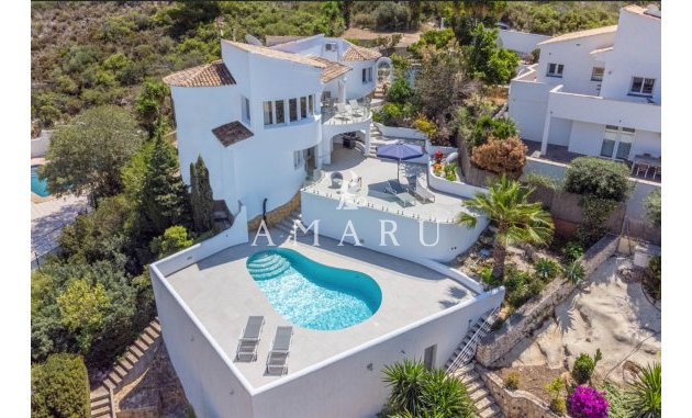 Villa - Herverkoop -
            Moraira - AH019
