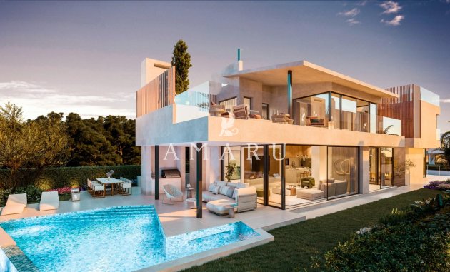 Villa - New Build - Fuengirola - Carvajal