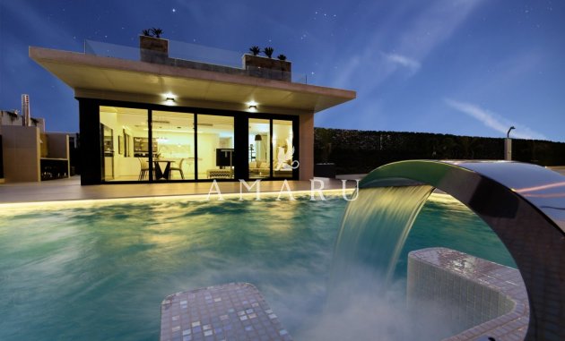 Villa - Nouvelle construction -
            Orihuela Costa - RSG-11445