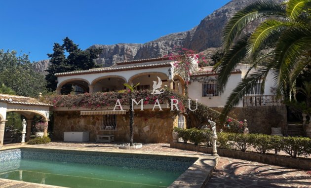 Villa - Resale - Jávea - Montgó