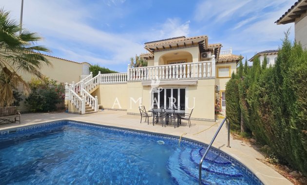 Villa - Resale - La Zenia - La Zenia