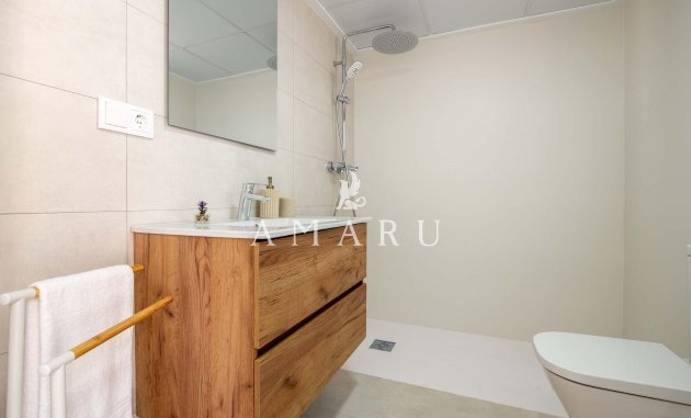 Nieuwbouw Woningen - Town House -
Cox - San Fernando