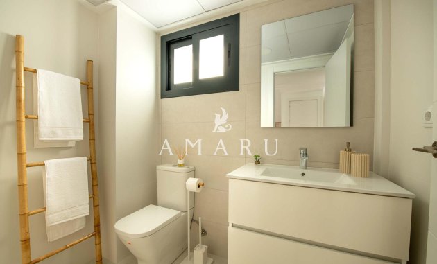 Nieuwbouw Woningen - Bungalow -
Cox - San Fernando