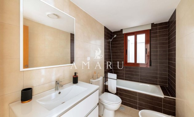 Nieuwbouw Woningen - Apartment -
Avileses - pueblo