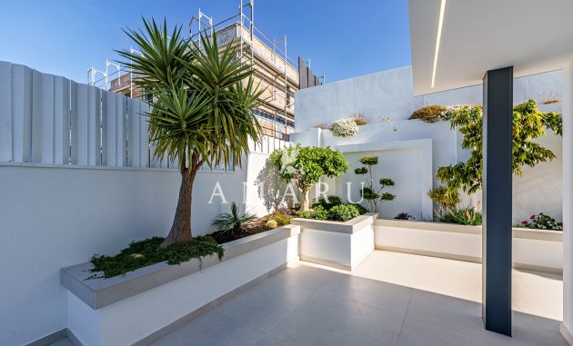 Nieuwbouw Woningen - Villa -
Benalmádena