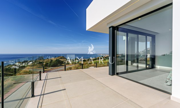 Nieuwbouw Woningen - Villa -
Benalmádena