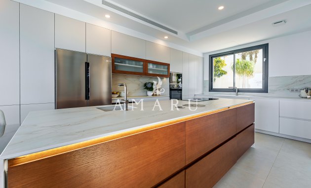 Nieuwbouw Woningen - Villa -
Benalmádena