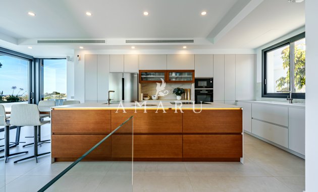 Nieuwbouw Woningen - Villa -
Benalmádena