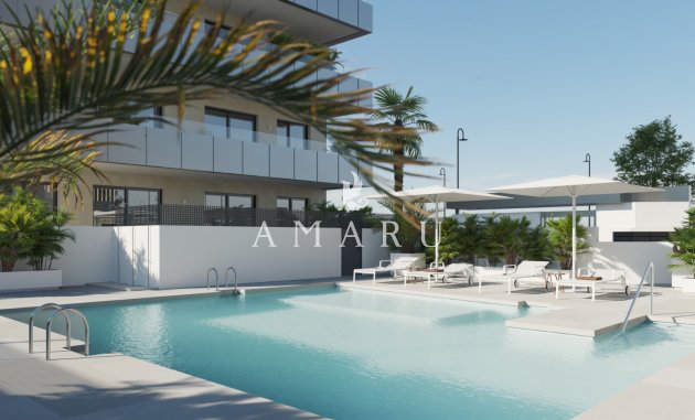 Nouvelle construction - Apartment -
Fuengirola