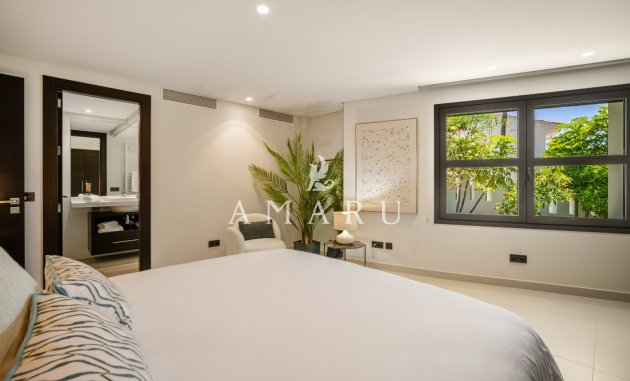 New Build - Villa -
Marbella