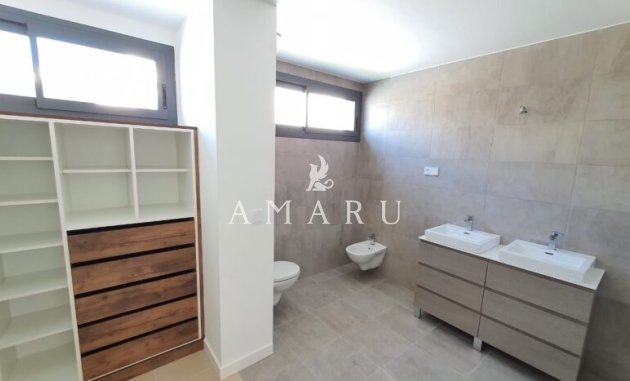 Nieuwbouw Woningen - Villa -
Manilva