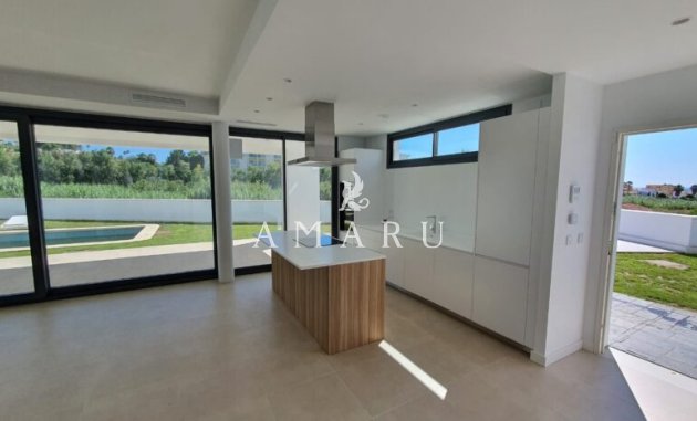 Nieuwbouw Woningen - Villa -
Manilva