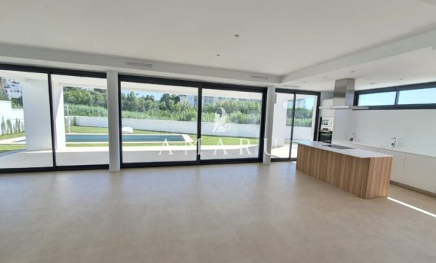 Nieuwbouw Woningen - Villa -
Manilva