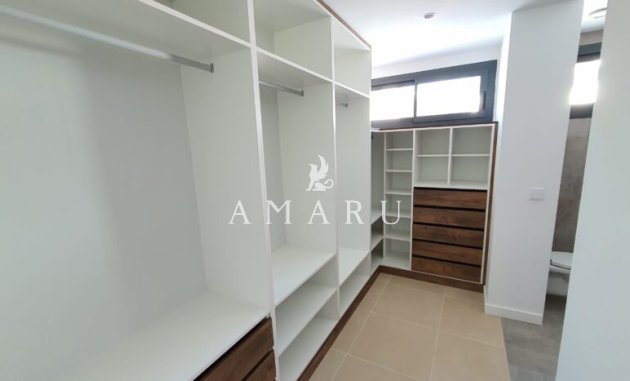 Nieuwbouw Woningen - Villa -
Manilva