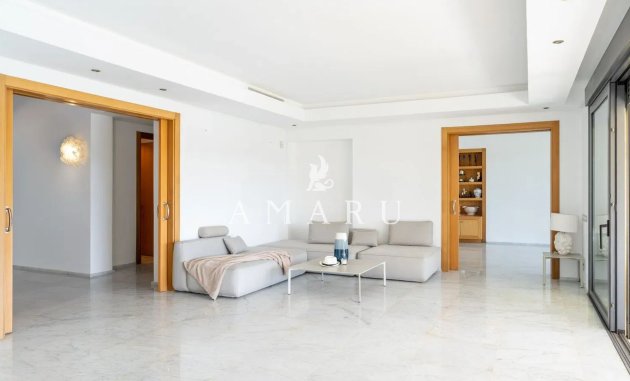 Nieuwbouw Woningen - Villa -
San Roque