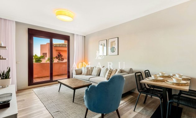 Nouvelle construction - Apartment -
Benahavís