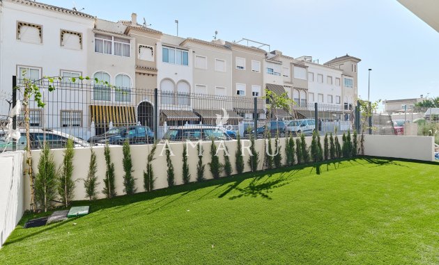 Nouvelle construction - high-bungalow -
Torrevieja