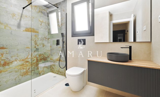 Nouvelle construction - high-bungalow -
Torrevieja