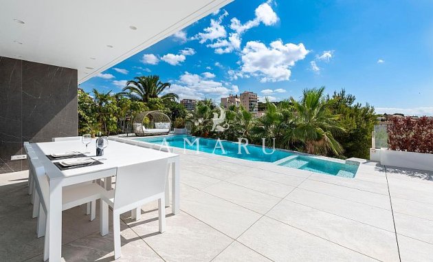 Nouvelle construction - Villa -
Calpe