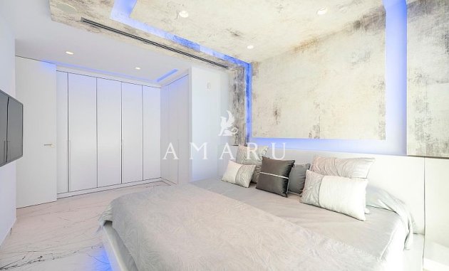 Nouvelle construction - Villa -
Calpe