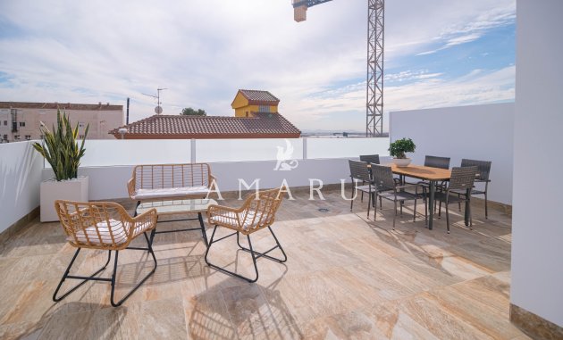 New Build - terraced -
Jerónimo y Avileses