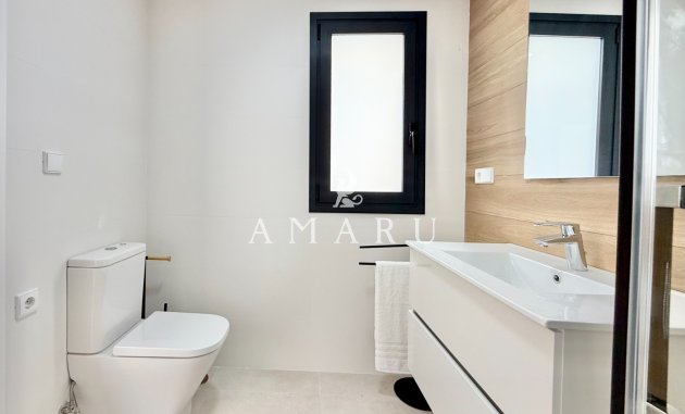 Nouvelle construction - low-bungalow -
Cox