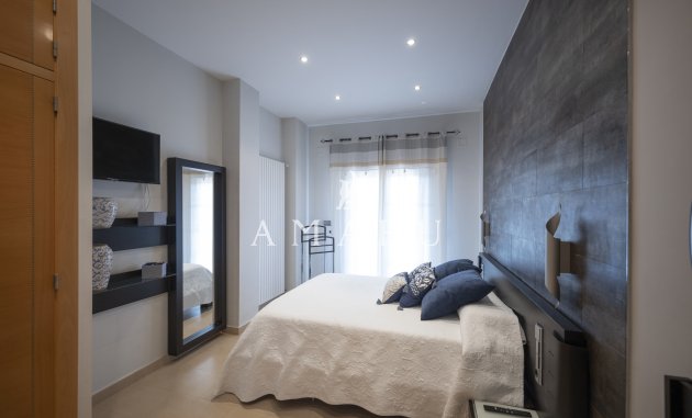 Nieuwbouw Woningen - Villa -
Jerónimo y Avileses