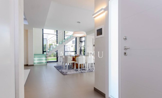 Nouvelle construction - Villa -
Dehesa De Campoamor