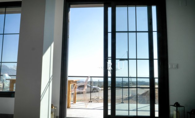 New Build - semi-detached -
Polop