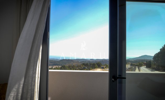 New Build - semi-detached -
Polop