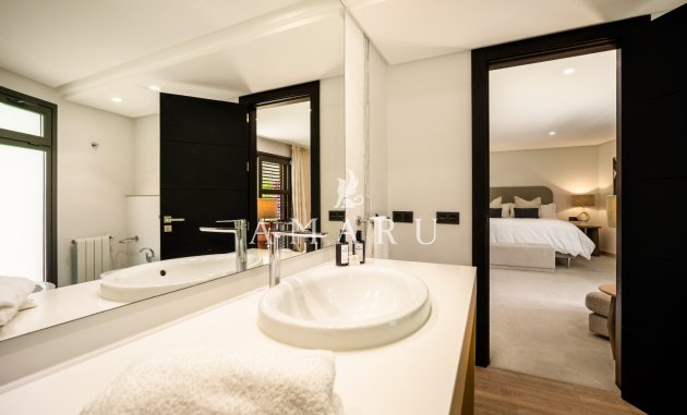 New Build - Villa -
Marbella