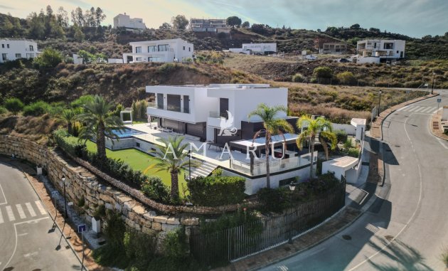 Nieuwbouw Woningen - Villa -
Mijas
