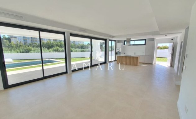 New Build - Villa -
Manilva