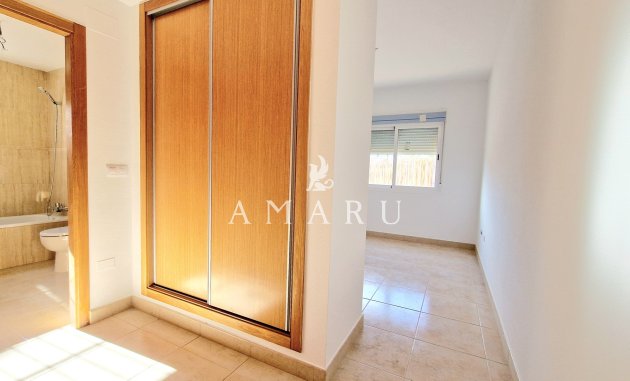 Nouvelle construction - detached -
Purias