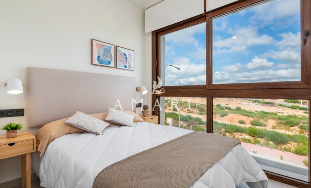 Nouvelle construction - high-bungalow -
Torrevieja