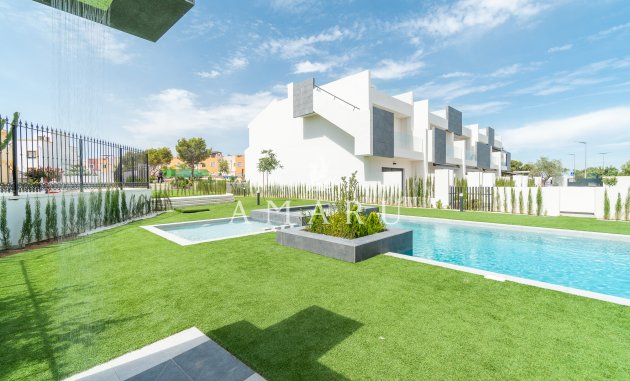 Nieuwbouw Woningen - high-bungalow -
Torrevieja