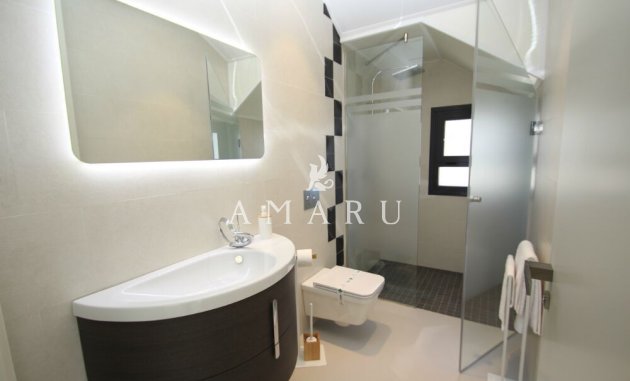 Nieuwbouw Woningen - Villa -
San Miguel de Salinas