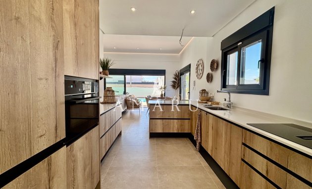 New Build - detached -
Rafal