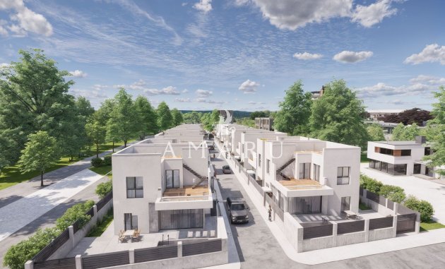New Build - terraced -
La Herrada