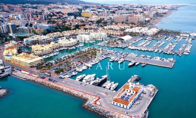 New Build - Apartment -
Benalmádena - Puerto Marina