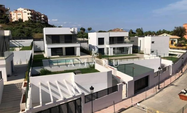 Nieuwbouw Woningen - Villa -
Manilva - La Duquesa