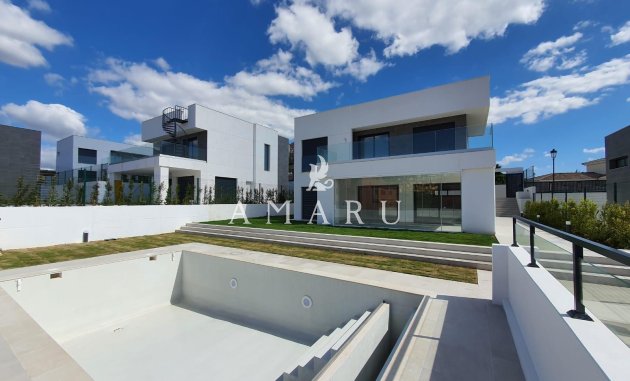 Nouvelle construction - Villa -
Manilva - La Duquesa