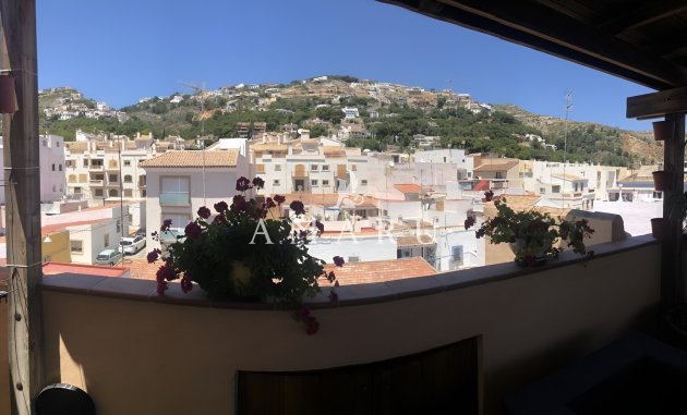 Resale - Villa -
Jávea - Balcon al Mar